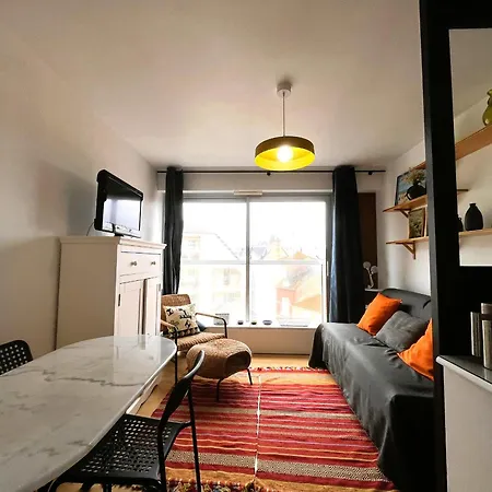 Studio Alcove, Plage A 50m, Centre Ville, Tout Confort - Fr-1-197-563 * Les Sables-dʼOlonne